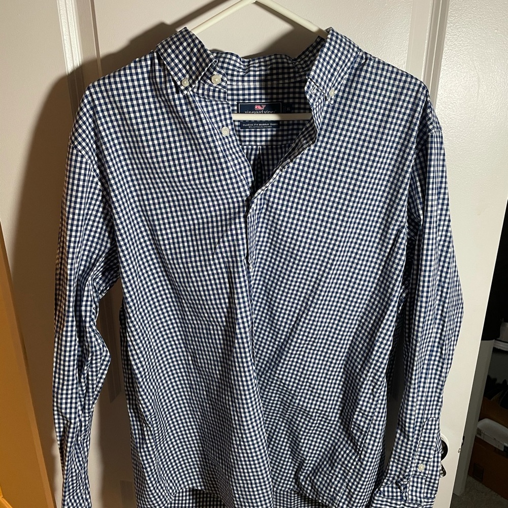 Vineyard Vines XL navy blue gingham button down